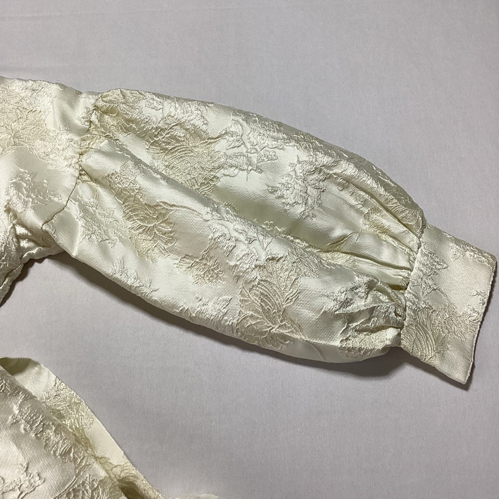 Ellison Shimmer Jacquad Dress in Cream - Picture 5 of 13